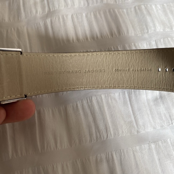 Marc Jacobs Unique Black Alligator Watch - Picture 2 of 3